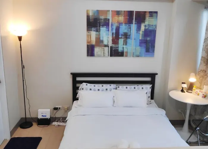 Apartment Palm Tree Near Mnl Airport Terminal 3 By Elr