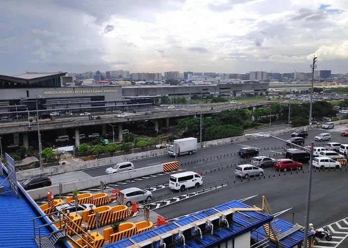 Palm Tree Near Mnl Airport Terminal 3 By Elr Apartment *